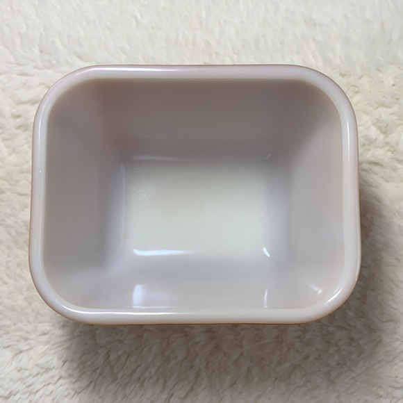 Vintage🔥Pyrex Butterscotch 2-pc Set, Sm Refrig + Glass Lid, EUC with Clear Lid - Picture 3 of 10